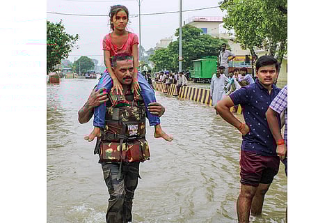 Rescue and relief operation in Shahjahanpur